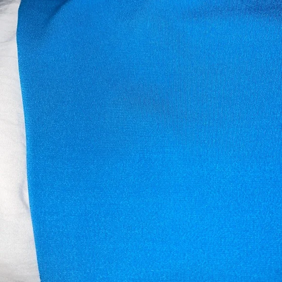 ⭐️ GARAGE Square Neck Halter Beautiful Blue Tie- Back Cami! - Picture 7 of 10